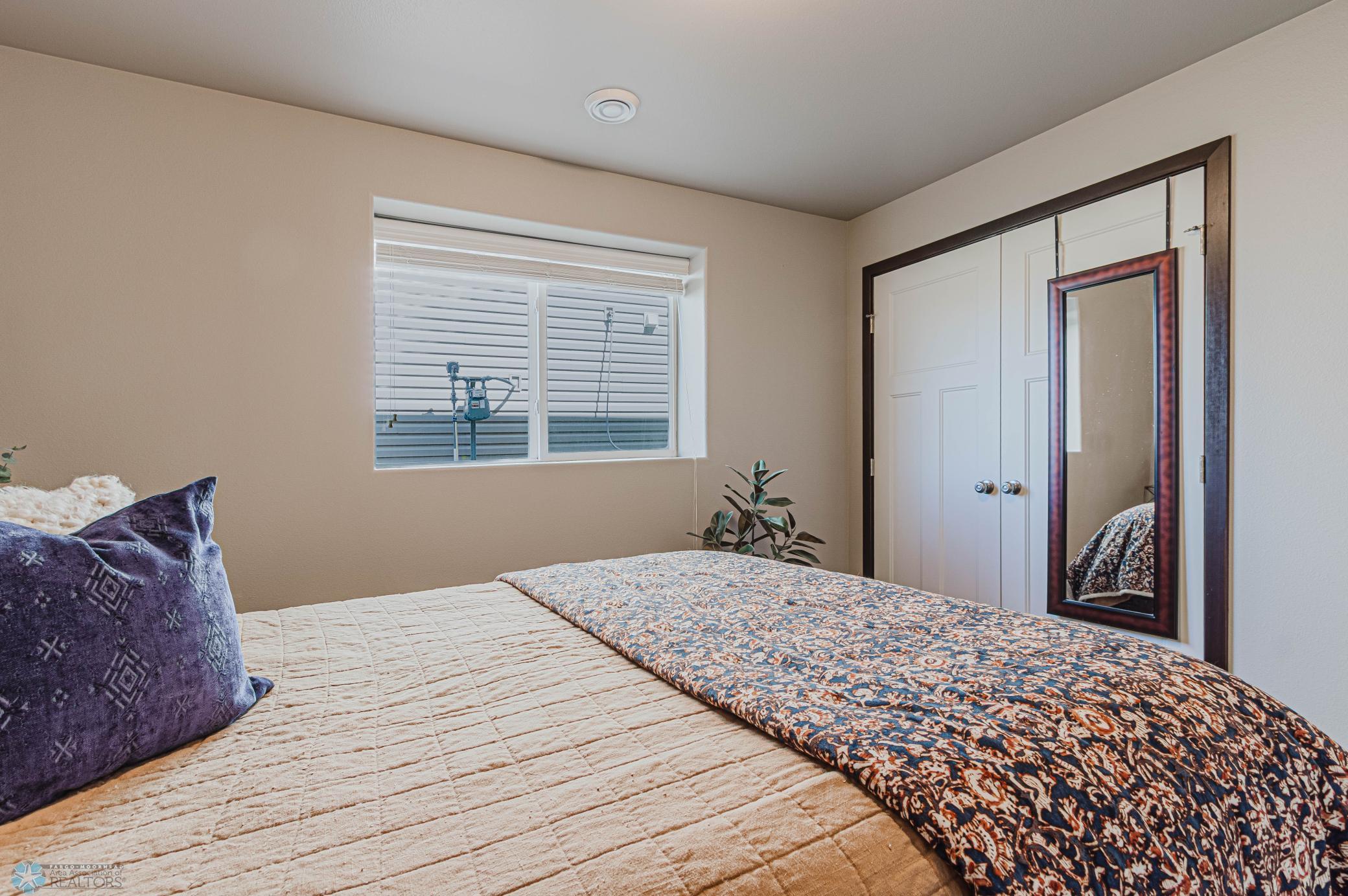 Third bdrm lower