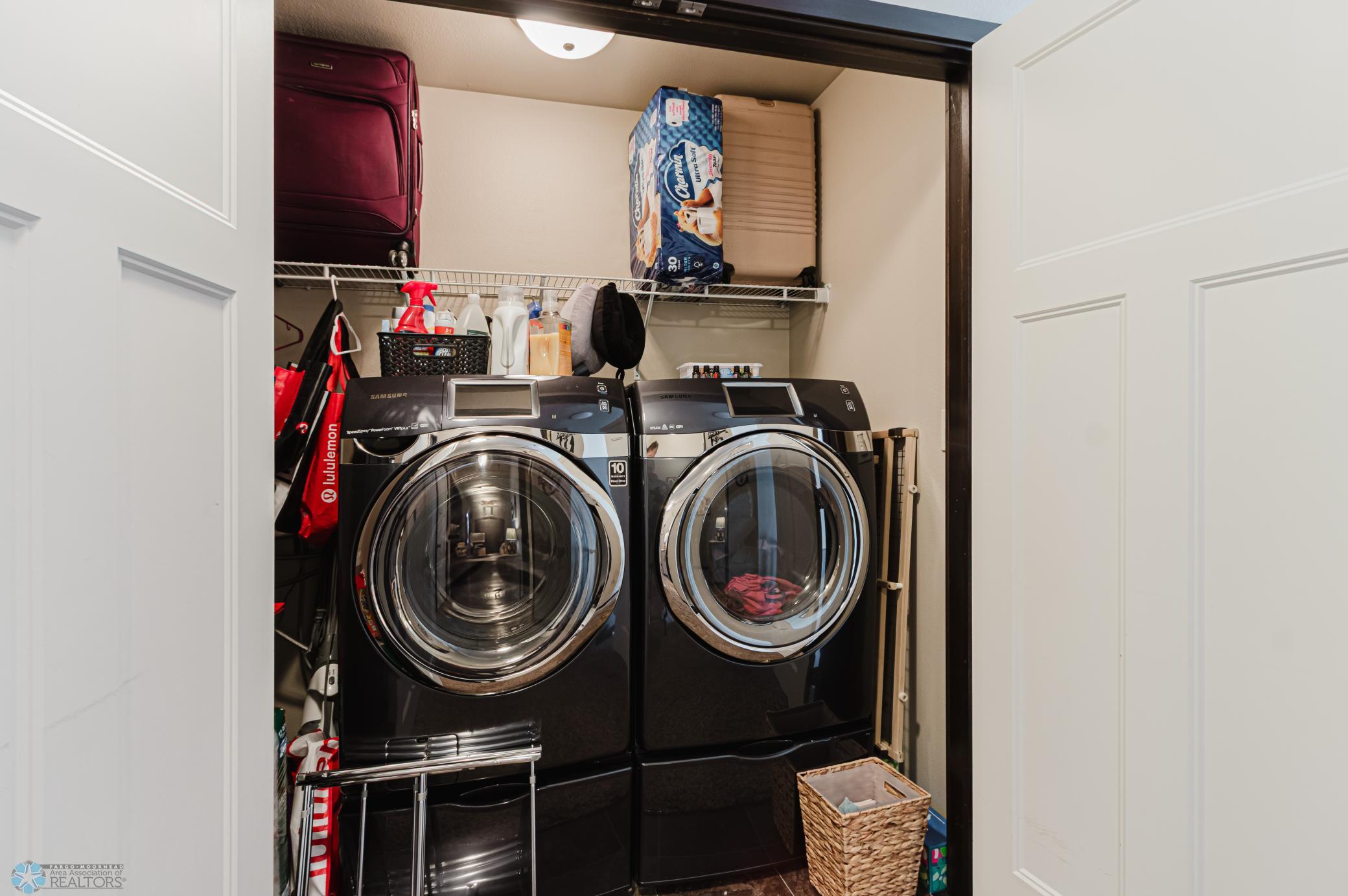 Upper laundry room