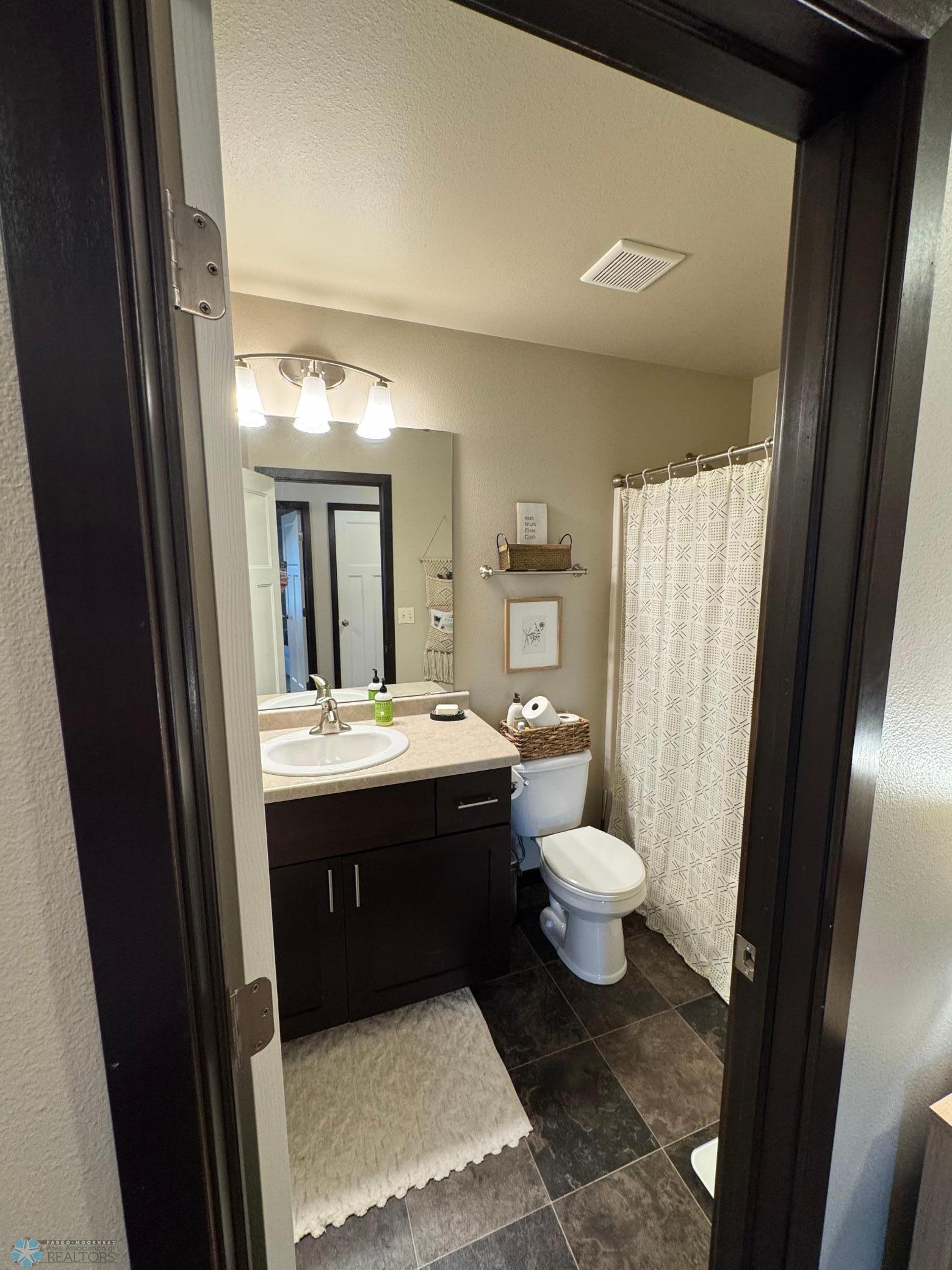 Upper Bathroom