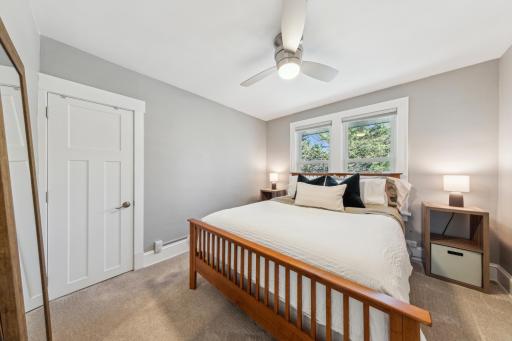 1061 Oxford Street N, Saint Paul, MN 55103
