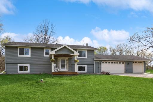 9531 Fox Valley Drive, Corcoran, MN 55340