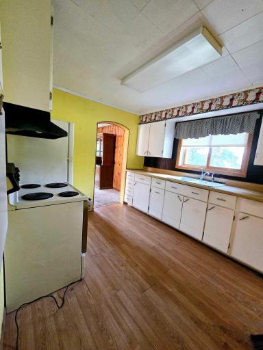 Photo for 125 Parkview Street E, Thief River Falls, MN 56701 - Listing #6713131 458187898_481865241379501_7753895756460921052_n.jpg