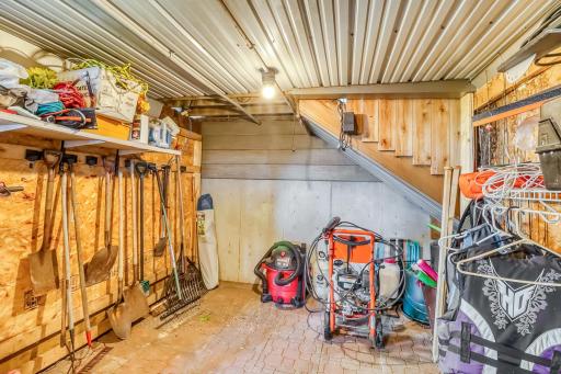 21005 County Highway 32, Rochert, MN 56578