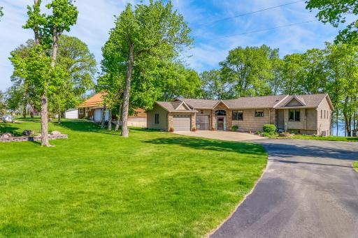 21005 County Highway 32, Rochert, MN 56578