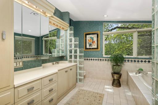 4618 Cedarwood Road, Saint Louis Park, MN 55416