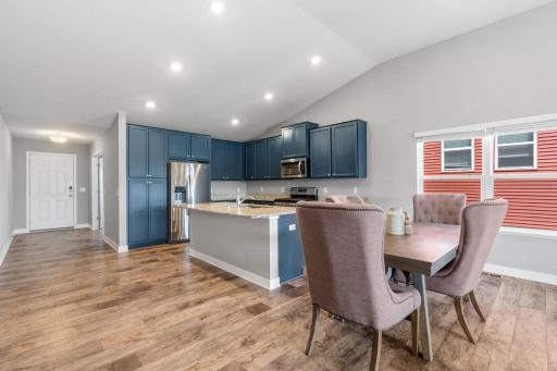 18172 Hartlin Avenue, Lakeville, MN 55044