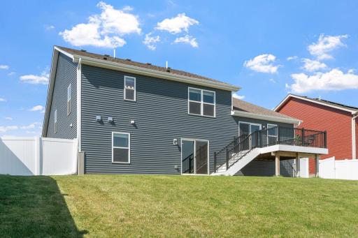 18172 Hartlin Avenue, Lakeville, MN 55044