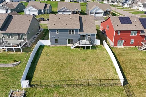 18172 Hartlin Avenue, Lakeville, MN 55044