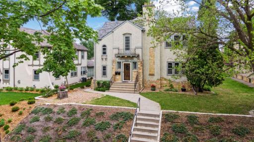 3435 Holmes Avenue - Spacecrafting - 0001.jpg