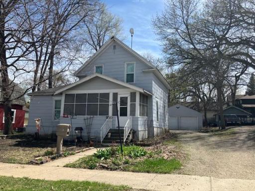 120 4th Avenue NE, Waseca, MN 56093