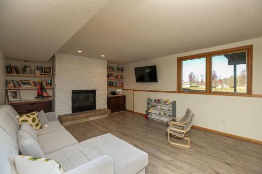 3011 Mayowood Common Circle SW, Rochester, MN 55902