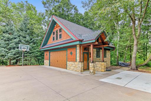Detached 2-Car Garage with Bonus Room Above