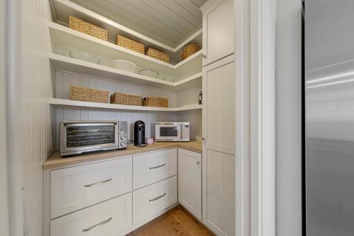 1102 Shumway Court, Faribault, MN 55021