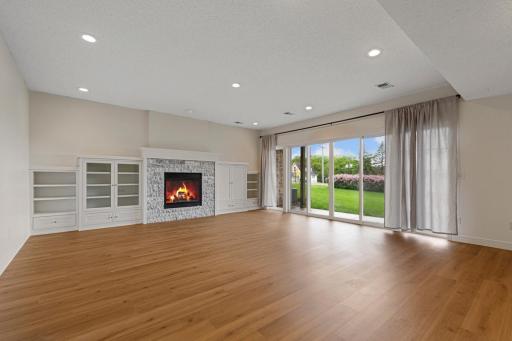 1102 Shumway Court, Faribault, MN 55021