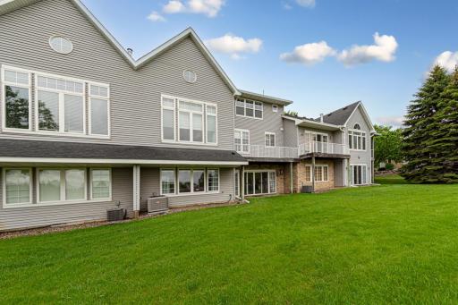1102 Shumway Court, Faribault, MN 55021