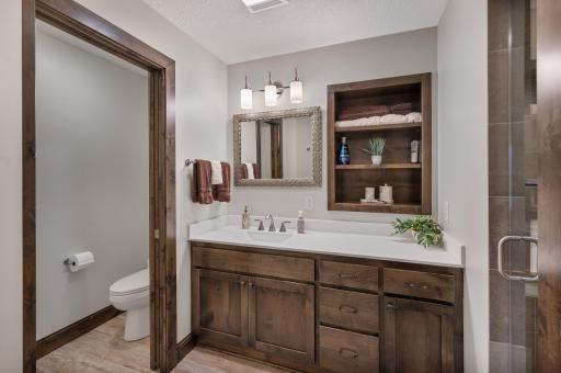 34 Crescent Lane, North Oaks, MN 55127