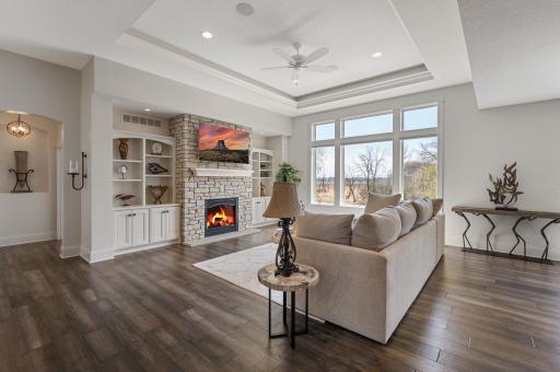 34 Crescent Lane, North Oaks, MN 55127