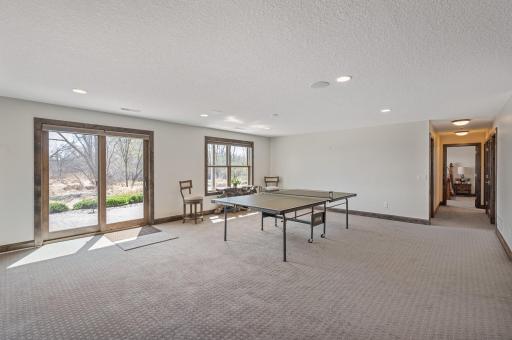 34 Crescent Lane, North Oaks, MN 55127
