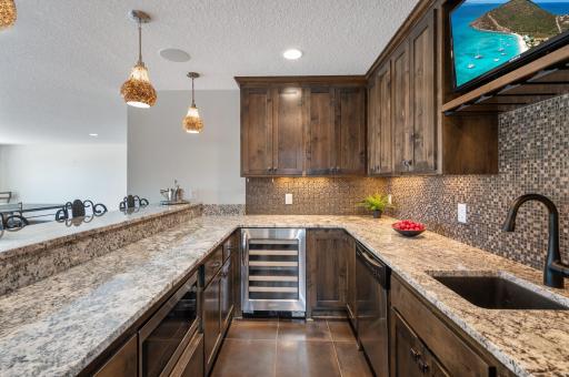 34 Crescent Lane, North Oaks, MN 55127