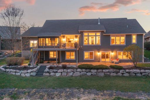 34 Crescent Lane, North Oaks, MN 55127