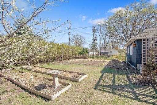 6912 Toledo Avenue N, Minneapolis, MN 55429