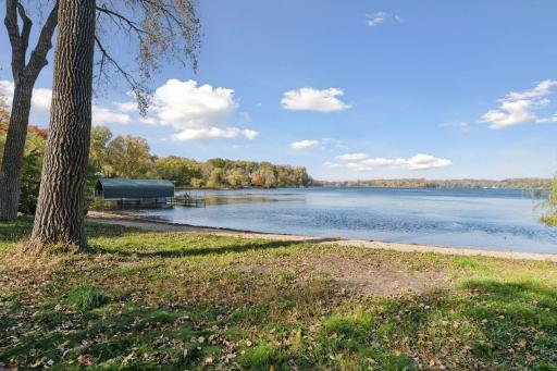 1020 Pleasant View Road, Chanhassen, MN 55317