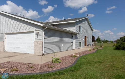 4770 51st Street S, Fargo, ND 58104