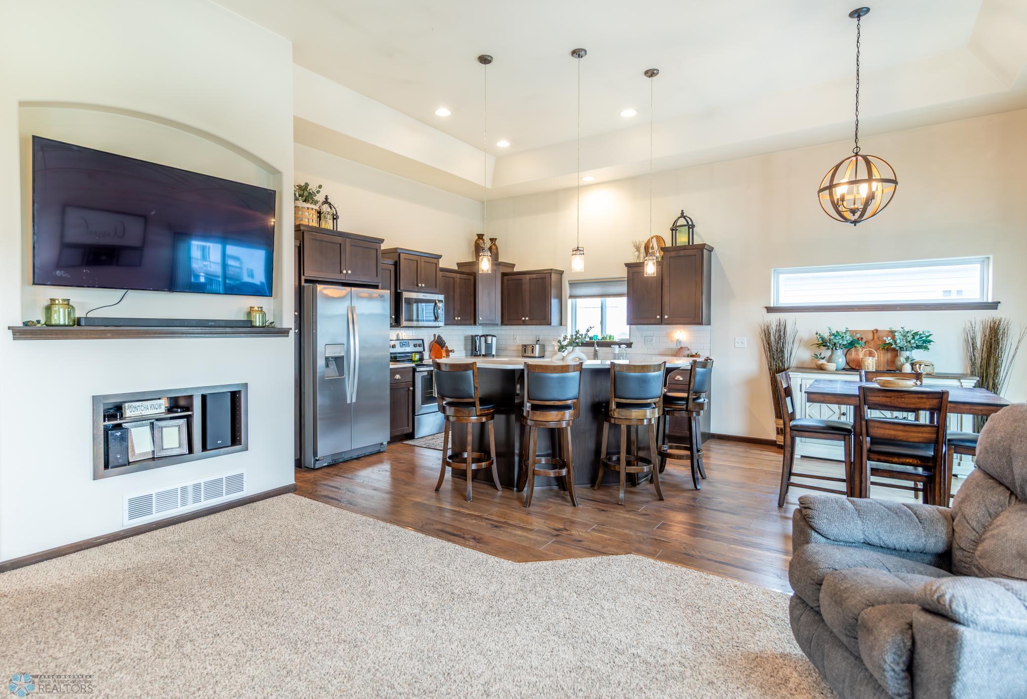 Living Room / Kitchen