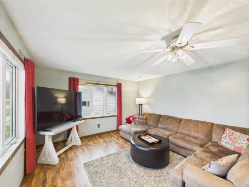322 8th Street SE, Freeport, MN 56331