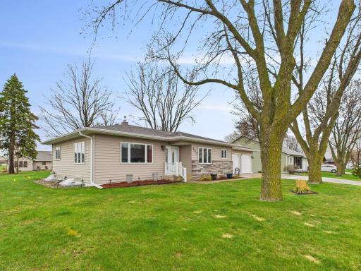 322 8th Street SE, Freeport, MN 56331