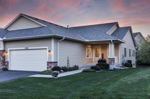 1706 Alphon Drive, Victoria, MN 55386