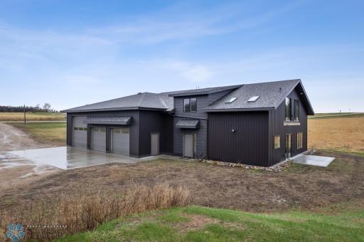 11395 Creek View Drive, Pelican Rapids, MN 56572