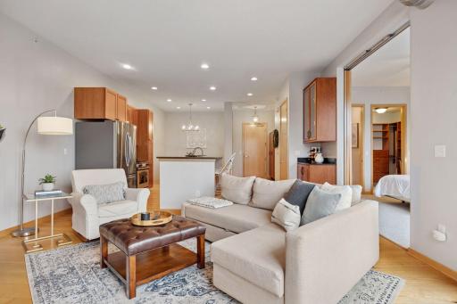 3640 Wooddale Avenue S, 317, Minneapolis, MN 55416