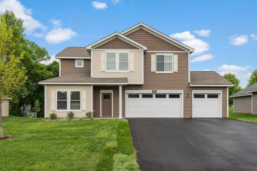 689 Aspen Lane, Montrose, MN 55363