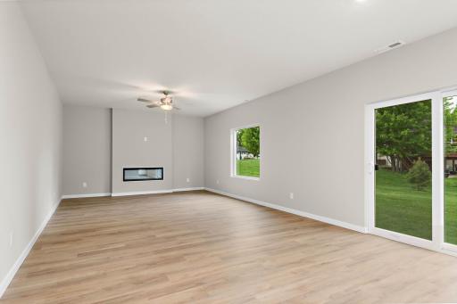689 Aspen Lane, Montrose, MN 55363