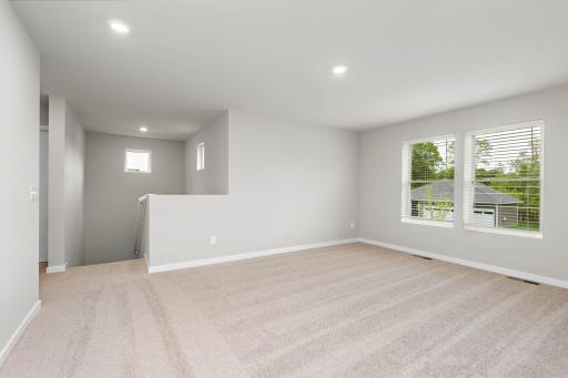 689 Aspen Lane, Montrose, MN 55363