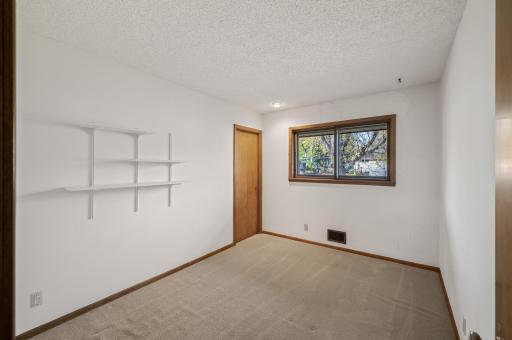 2709 W Armour Terrace, Minneapolis, MN 55418