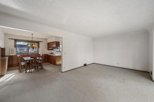 2709 W Armour Terrace, Minneapolis, MN 55418