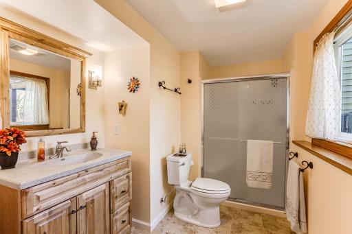 541 Deer Ridge Lane S, Saint Paul, MN 55119