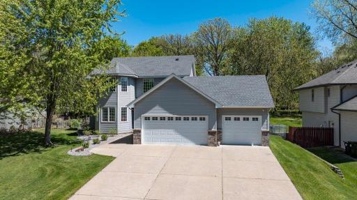 9967 Egret Boulevard NW, Minneapolis, MN 55433