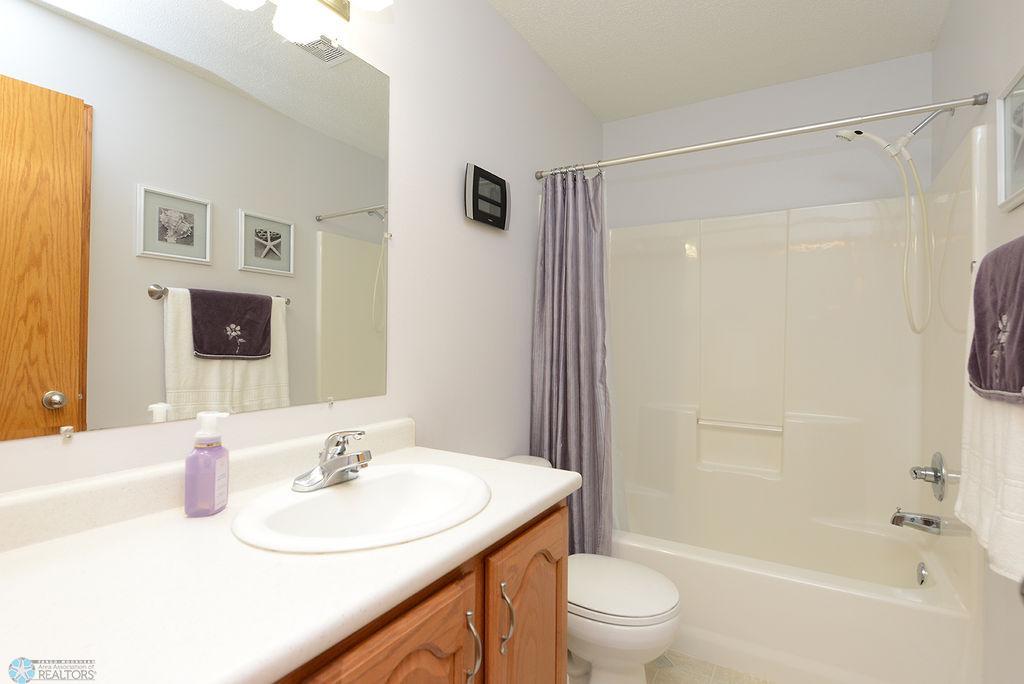 Main floor full bath