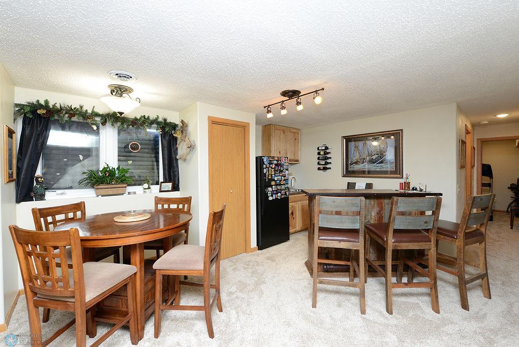 Wet bar