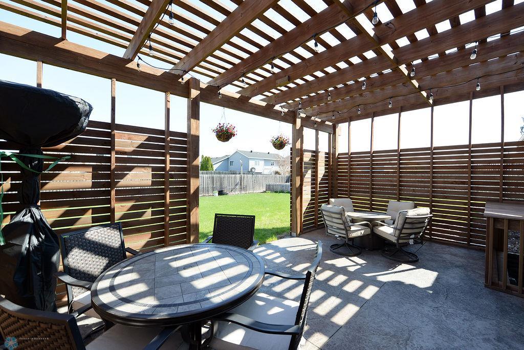 Privacy Pergola