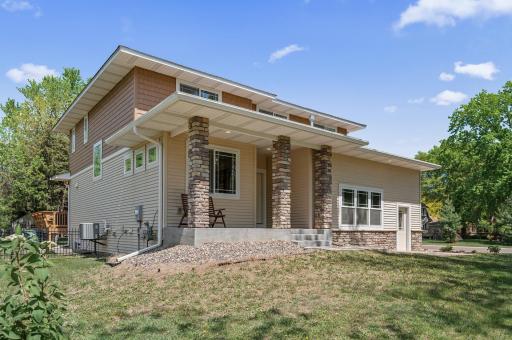 2895 Thunder Bay Court, Saint Paul, MN 55117