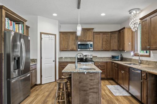 2895 Thunder Bay Court, Saint Paul, MN 55117