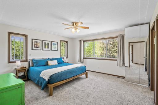 2895 Thunder Bay Court, Saint Paul, MN 55117