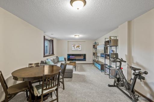 2895 Thunder Bay Court, Saint Paul, MN 55117