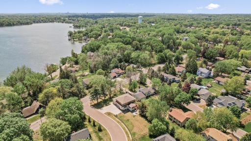 2895 Thunder Bay Court, Saint Paul, MN 55117