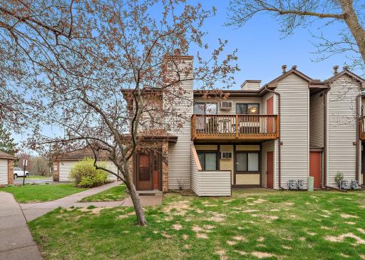 2071 Parkside Drive, 30, Saint Paul, MN 55119
