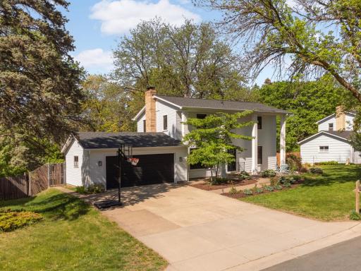 This lovely home is located on a quiet street in an extremely desirable location. Walk or bike to parks, beaches and the fun marina area for music, great food and shopping at Kowalski's.